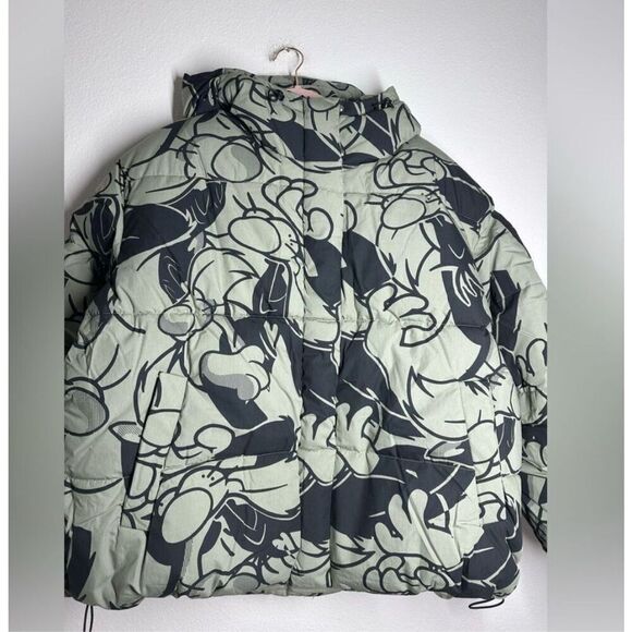 H&M x Warner Bros Ultra Oversized Puffer Coat Looney Tunes Sylvester Size XXL - Picture 4 of 15